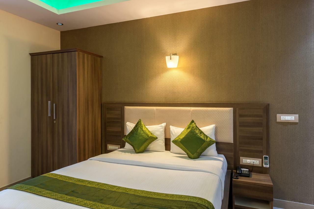 Hotel Victory Grand Attibele Esterno foto